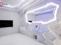 capsule mirror capsule mirror